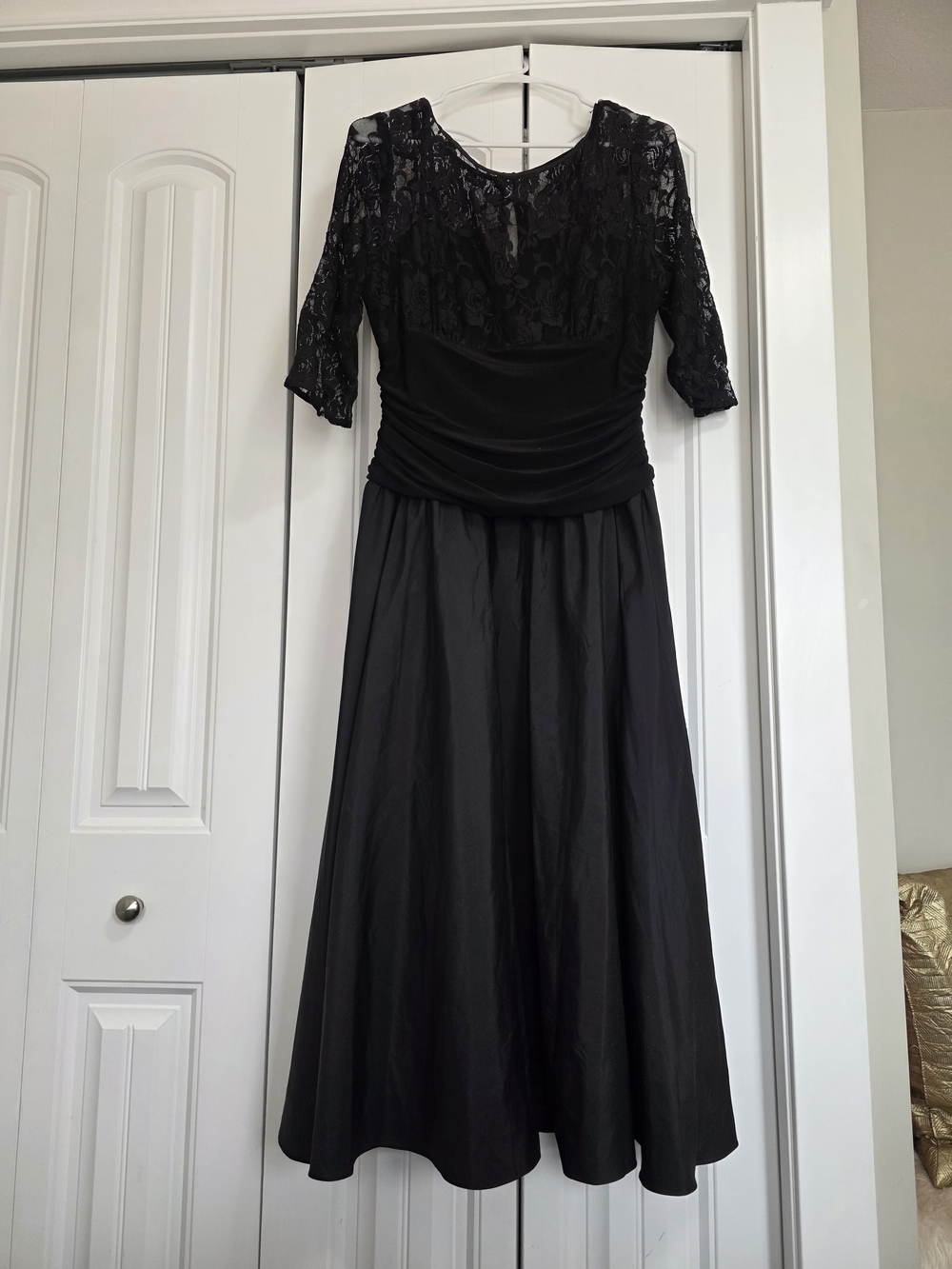 SLNY Black Lace-Top Midi Dress